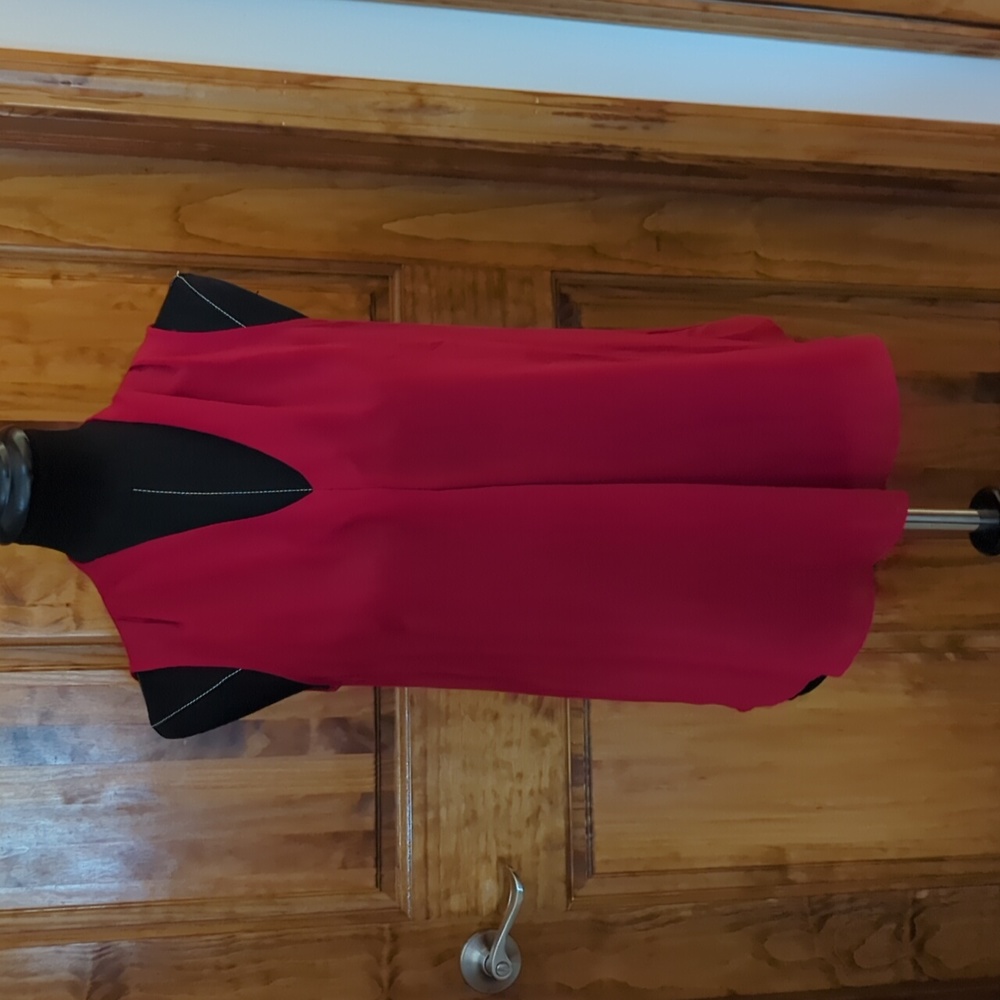 Worthington Sleeveless Blouse